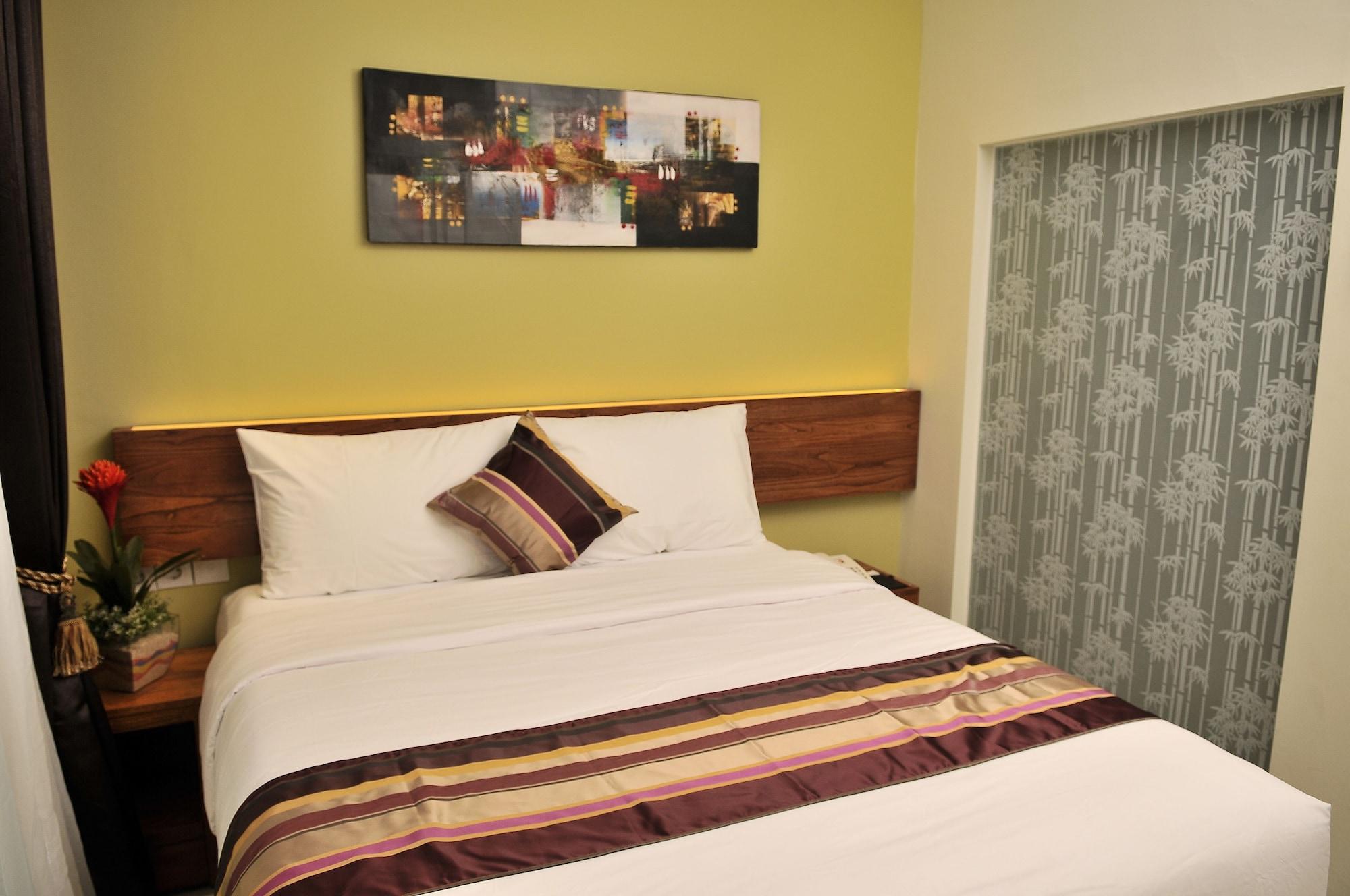 Biz Boulevard Manado